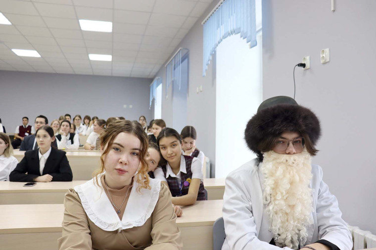 8 февраля ежегодно отмечается День Российской науки.
